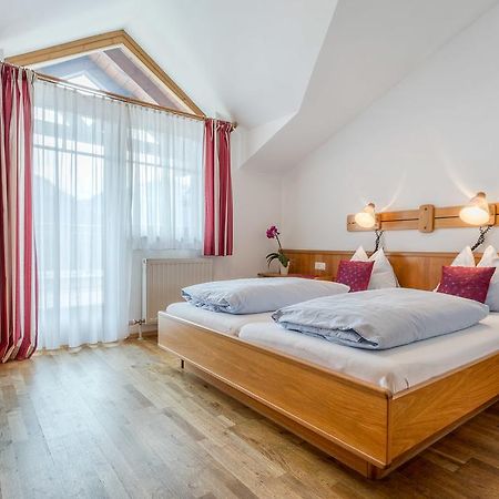 Hotel Badhaus 滨湖采尔 外观 照片