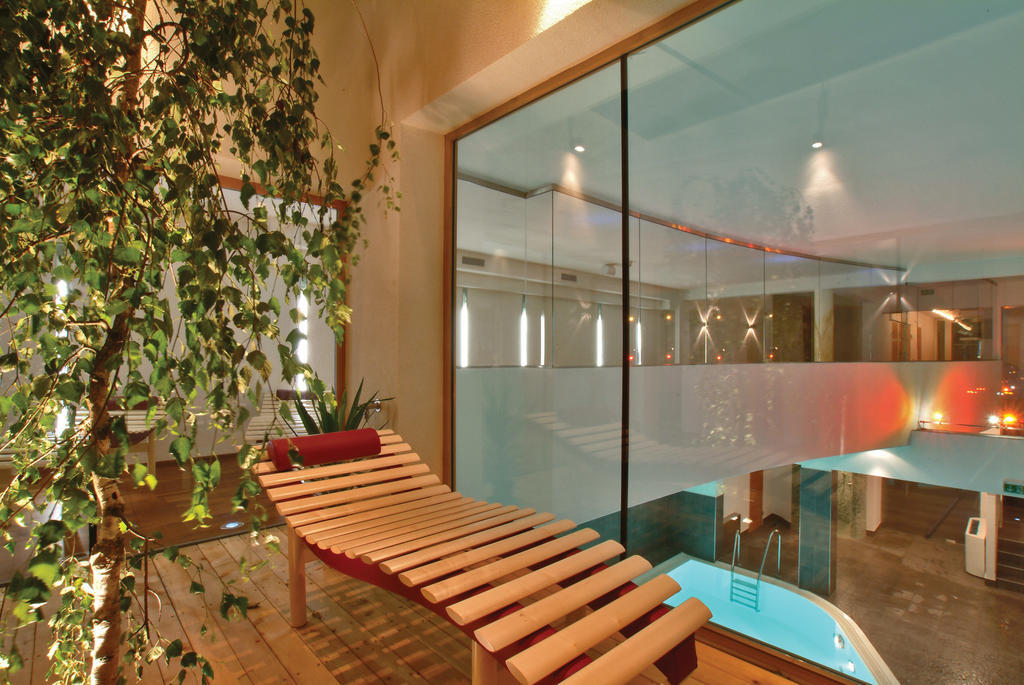 Hotel Badhaus 滨湖采尔 外观 照片