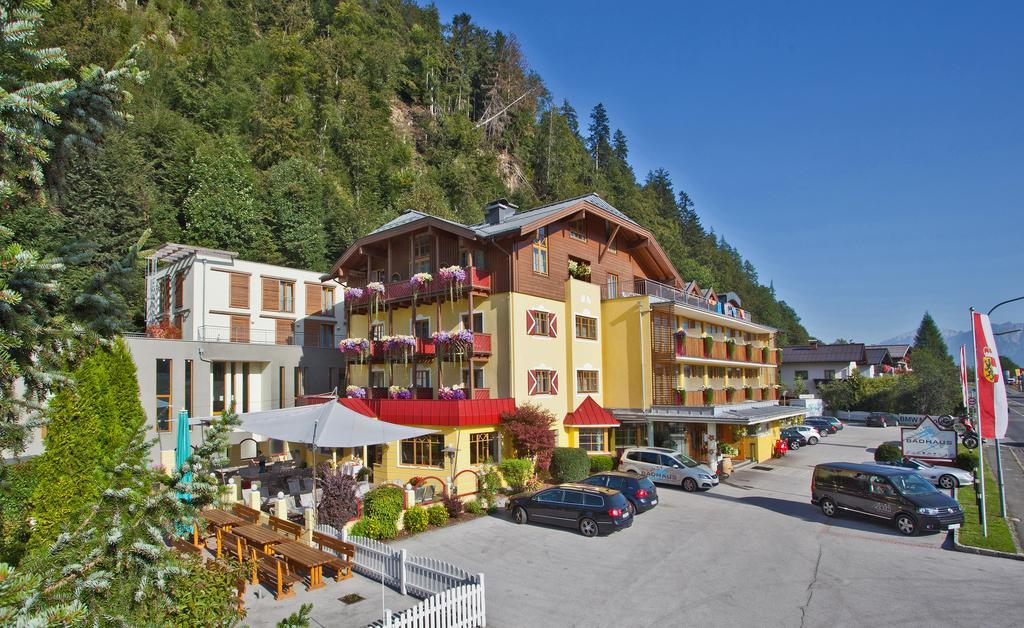 Hotel Badhaus 滨湖采尔 外观 照片